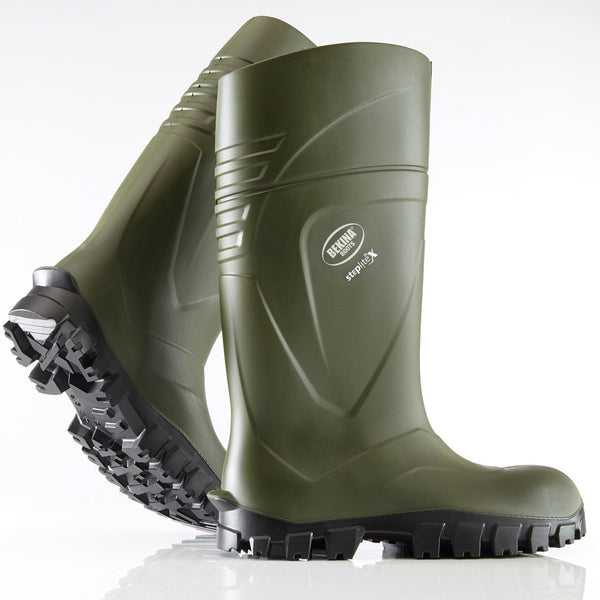Steplite X Regular Toed Green Boot: Size 10