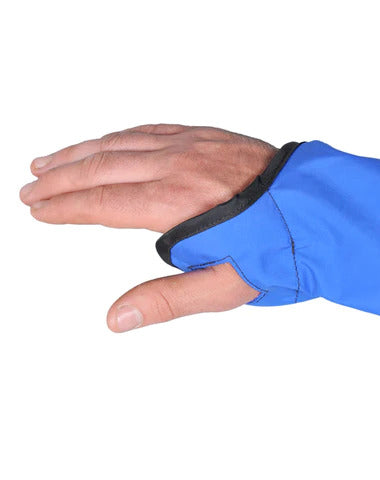 Udder Tech Blue Milking Sleeve with Thumbhole : XL pair